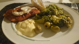 Dagens, chilikryddad lax med hollandaise broccoli, kryddad med chiliost